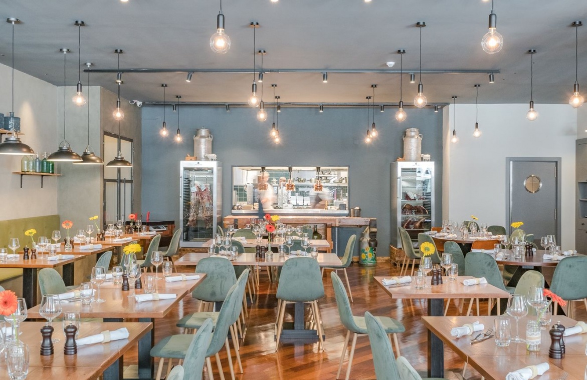 Páteo Bagatela "L'os à Moelle" #1