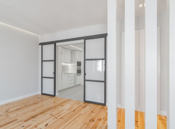 Apartamento Avª Almirante Reis